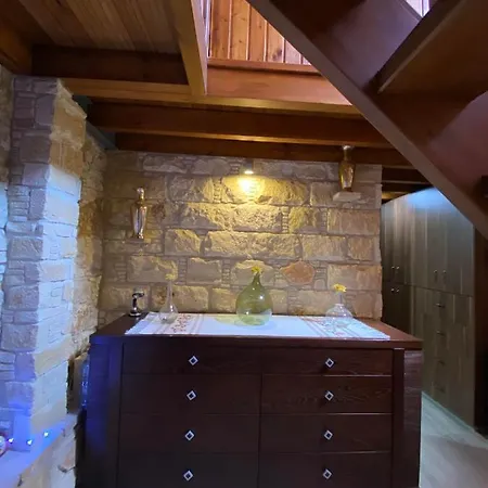 Lofitiko Case de vacanță