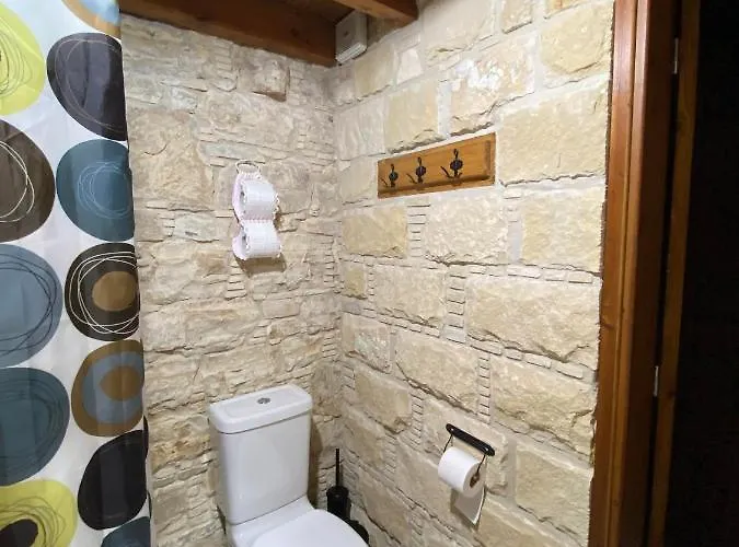 Lofitiko Semesterbostad *