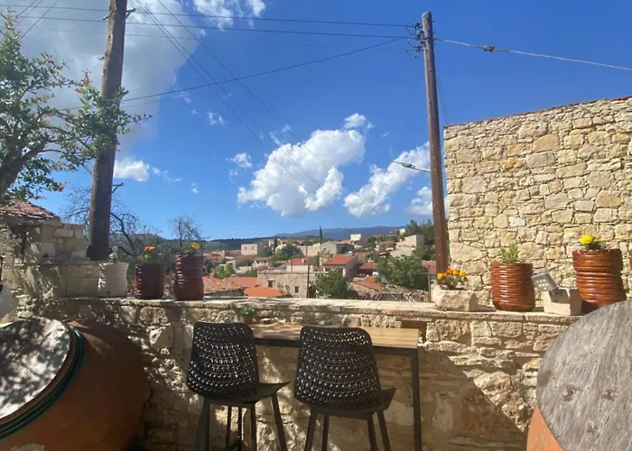 Holiday home Lofitiko Lofou